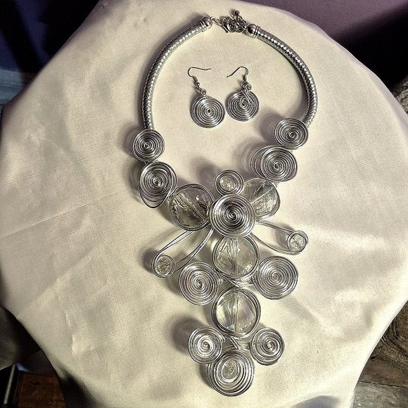 Jewelry - Fashion Jewelry